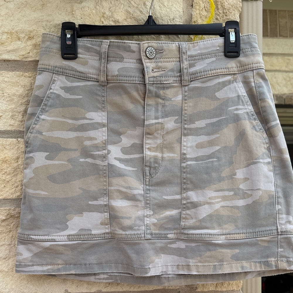Express Camouflage Mini Skirt - Gray and Tan